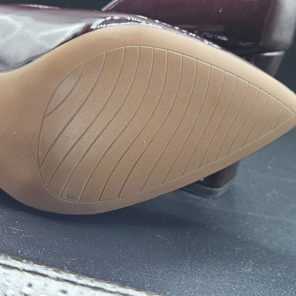 Michael Shannon Burgundy Patent Leather Pointed-Toe Block Heels For Women 7.5 - Picture 11 of 11